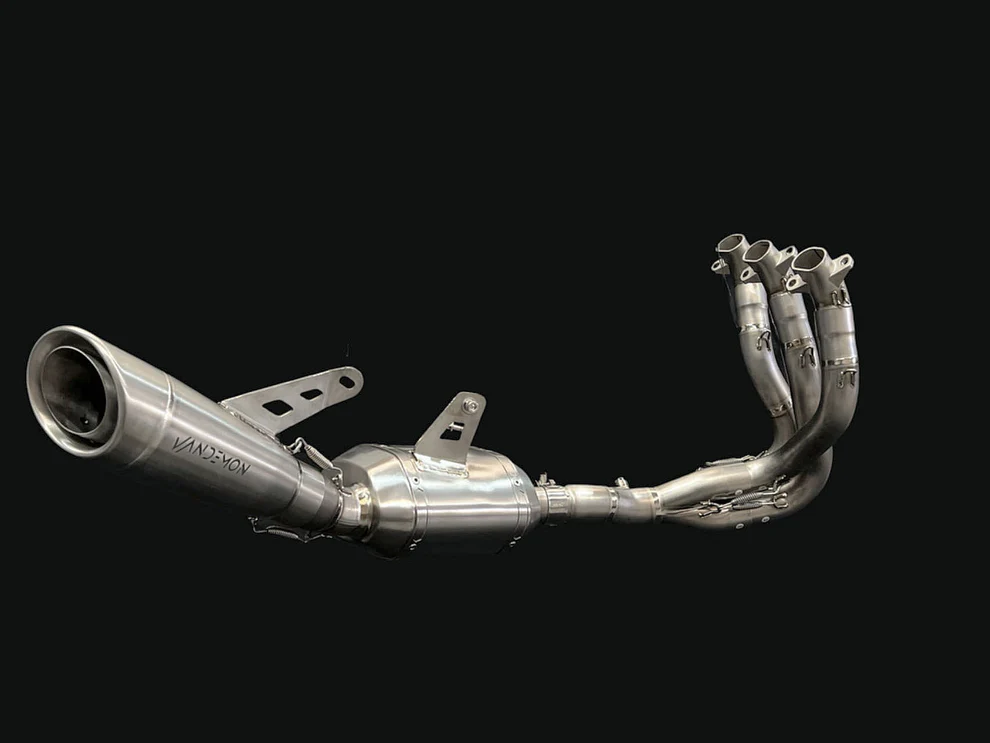 Échappement titane Slash Cut Vandemon pour Triumph Street Triple 765 S/R/RS & Moto2 (2023-2025 – Image 3