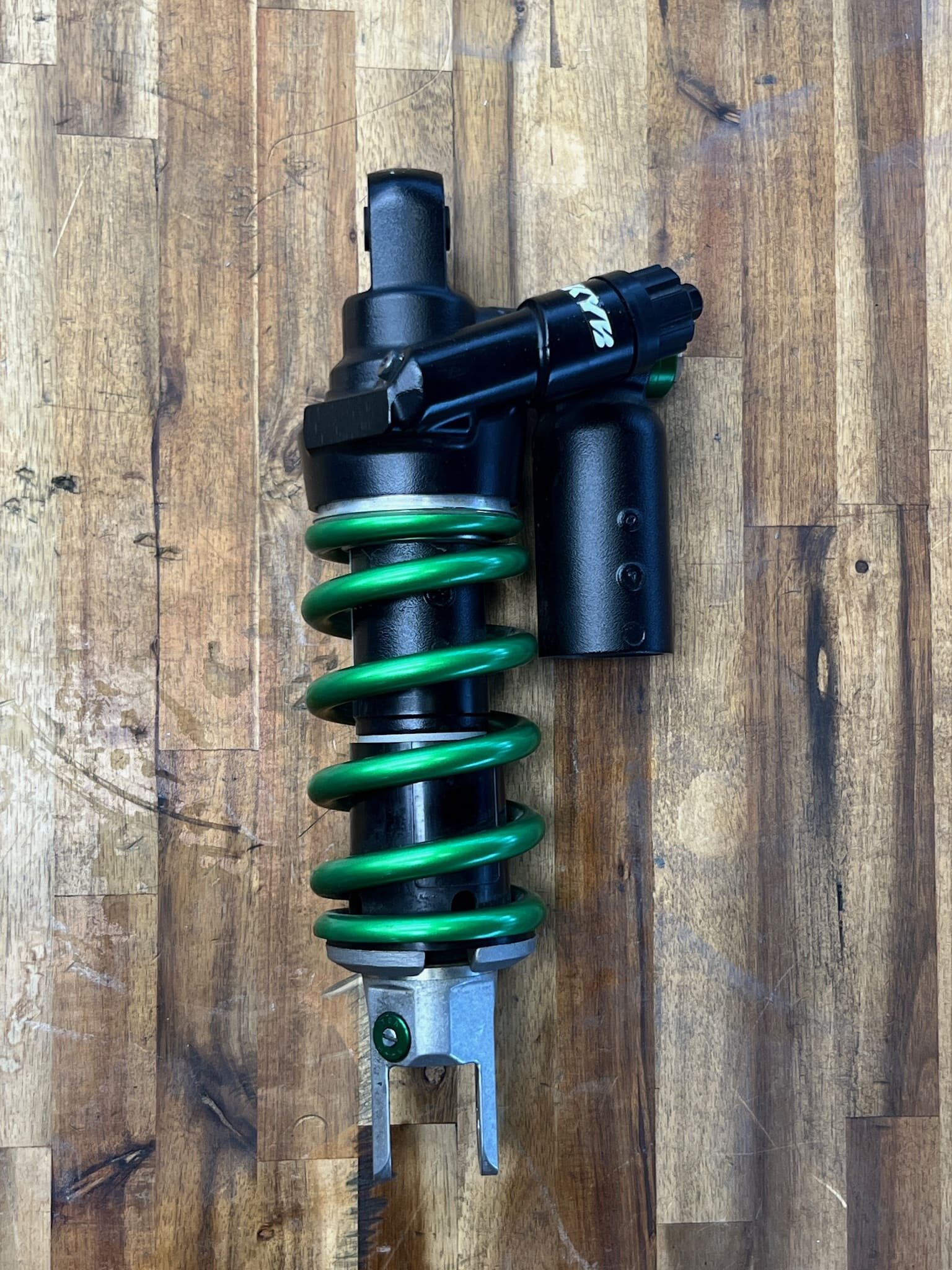 Amortisseur arrière Kawasaki H2 2015 d’occasion – Contrôlé et vérifié