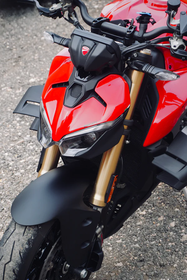 Winglets latéraux 2.0 Ducati Streetfighter V2 2025 – Image 5