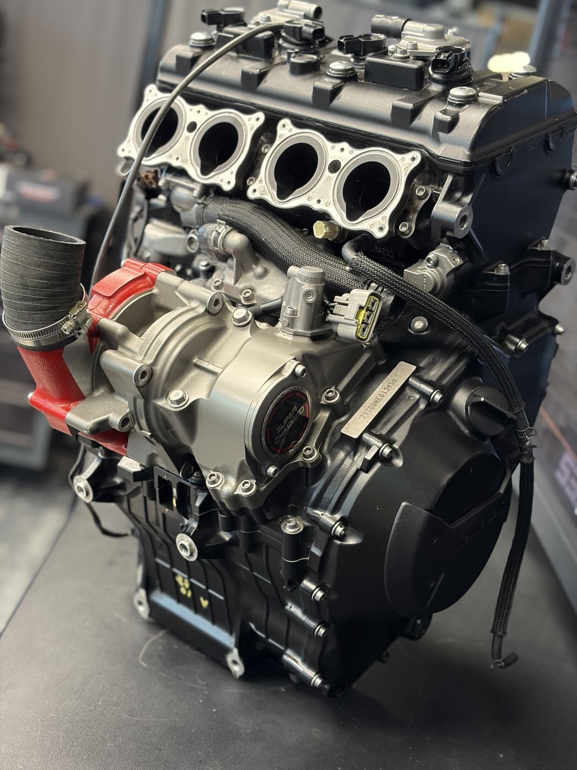 Moteur complet Kawasaki Ninja ZH2 2020– Contrôlée et vérifiée – Image 2